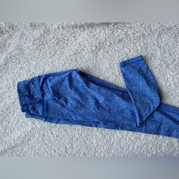 Sweaty Betty size S bluish purple pattern Power leggings - Picture 3 of 5